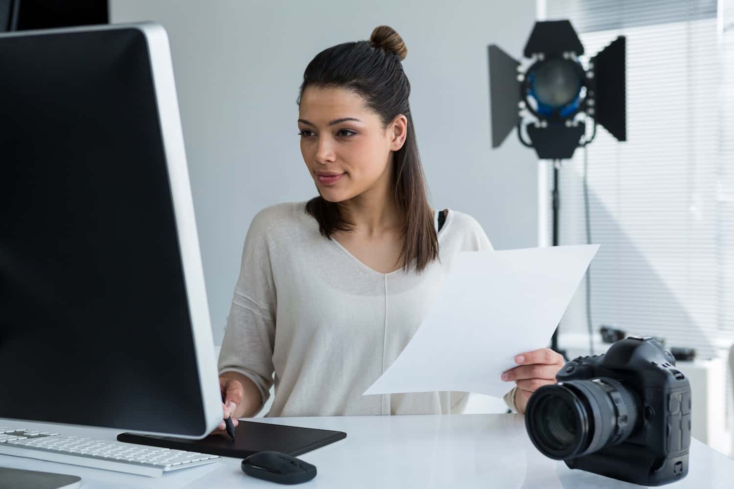 Kde a jak začít publikovat: průvodce prvními platformami pro digitální tvůrce